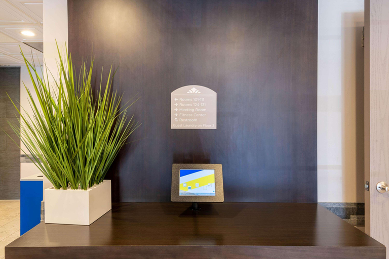 Public Area 3, Microtel Inn & Suites by Wyndham Tracy, San Joaquin