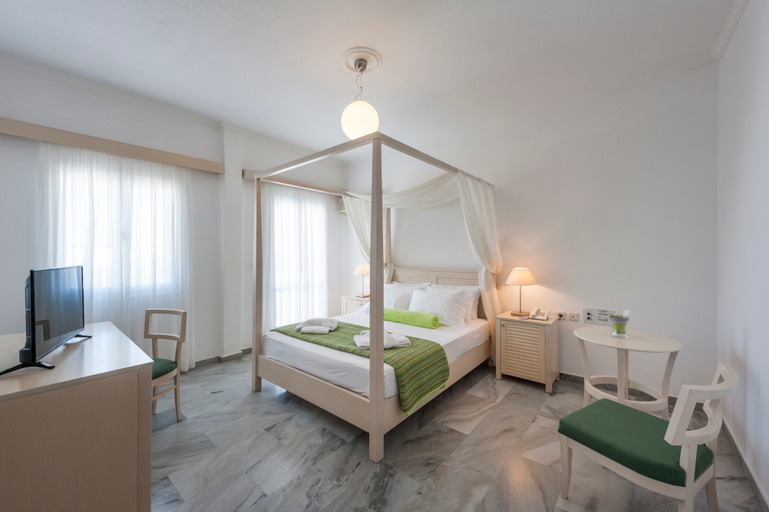 Bedroom 3, Narges Hotel, South Aegean