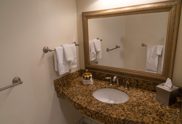 Bathroom 5