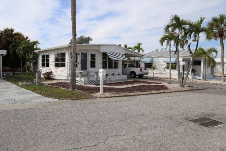 Exterior & Views, 11311 Azalea Lane, Lee