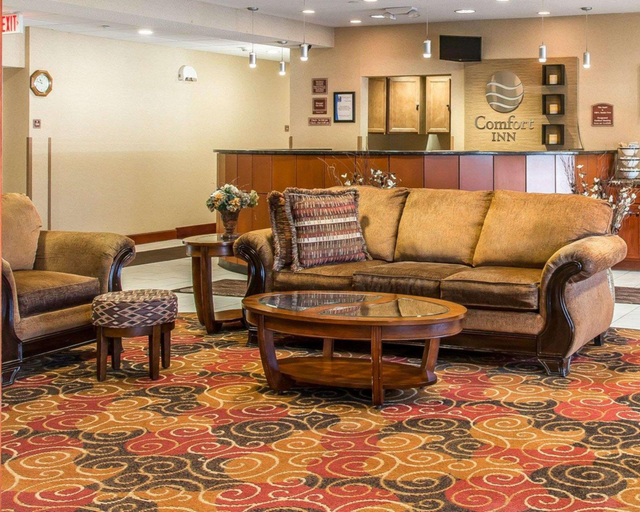 Public Area 2, Quality Inn Near Interstate I94, Berrien