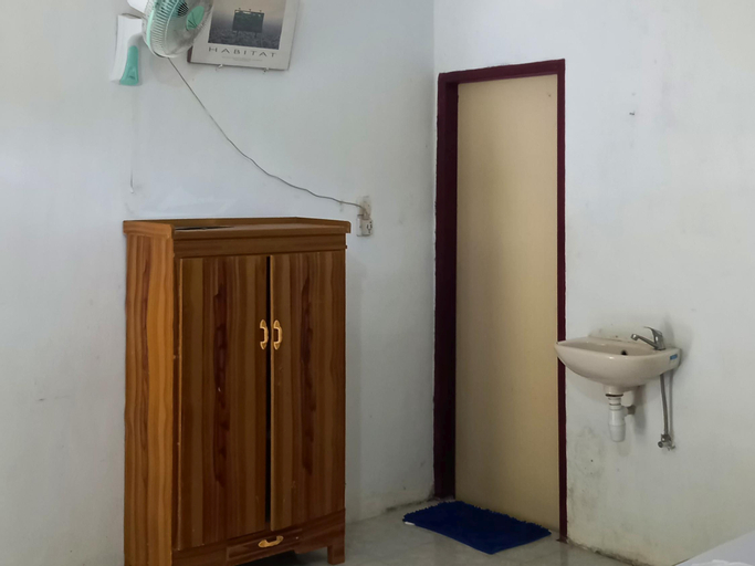 Bedroom 9