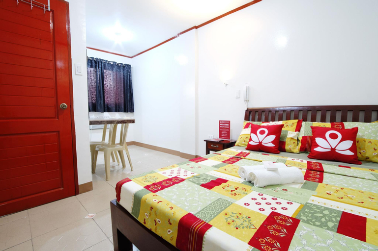 Bedroom 2, Hotel Georgina, Amadeo