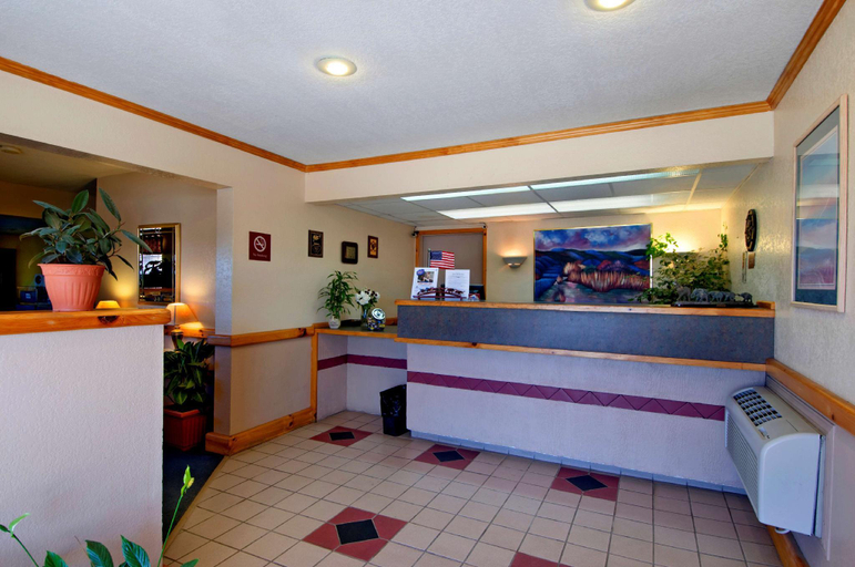 Public Area, Americas Best Value Inn Garden City, Finney