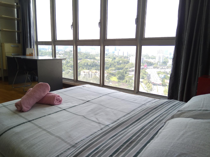 Regalia Suites KL City Center by Catalpa Pine, Kuala Lumpur