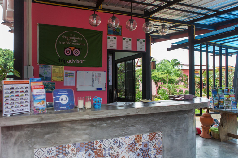 Food & Drinks 4, Pinky Bungalows Resort, Ko Lanta
