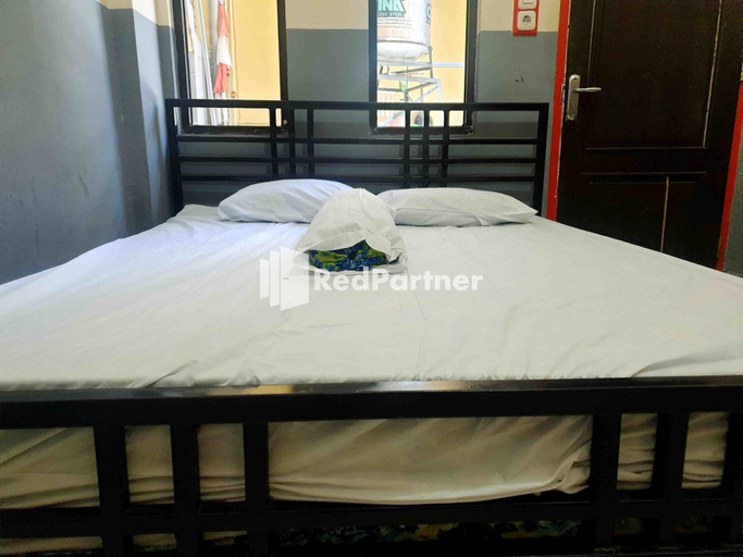 Bedroom 5, N&J Homestay Syariah Bone RedPartner, Bone