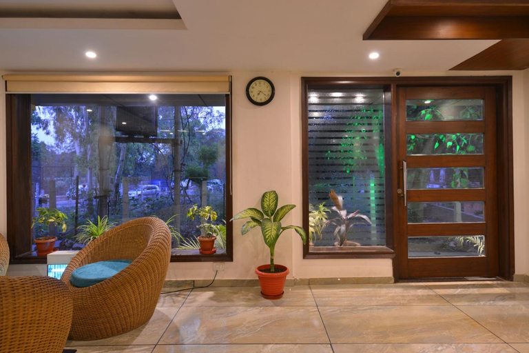 Public Area 2, Hotel Pride, Chandigarh
