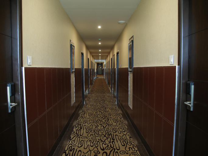 Public Area 2, Hotel Shanthi Inn Grand, Namakkal