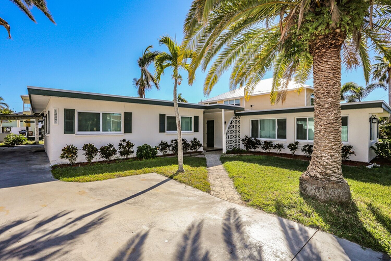 Exterior & Views 2, 238 Flamingo, Lee