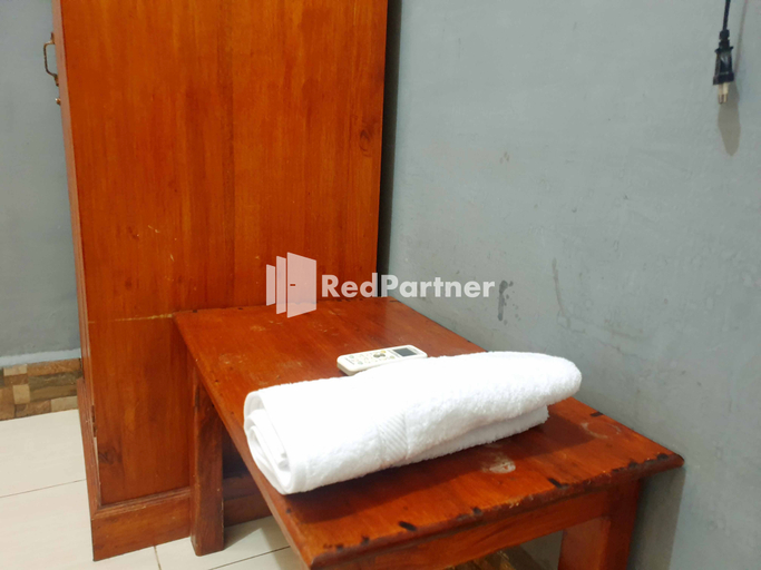 Bedroom 4, N&J Homestay Syariah Bone RedPartner, Bone