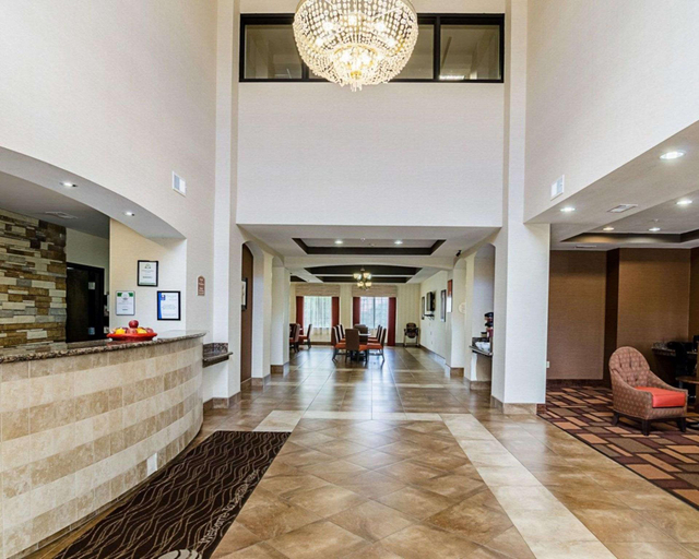 Public Area 3, Comfort Inn & Suites Lawrence - University Area, Douglas