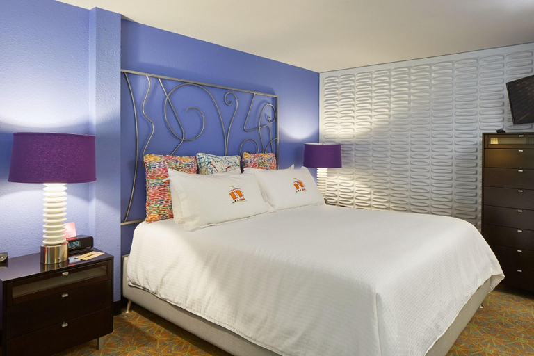 Bedroom 4, Inn at Northrup Station, Multnomah