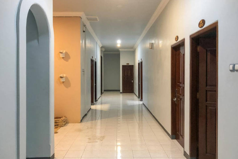 Public Area, RedDoorz Syariah near Sengkaling 2, Malang