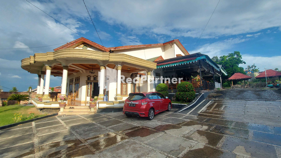 Exterior & Views 1, Mutya Rejeki Homestay Syariah Soppeng RedPartner, Soppeng