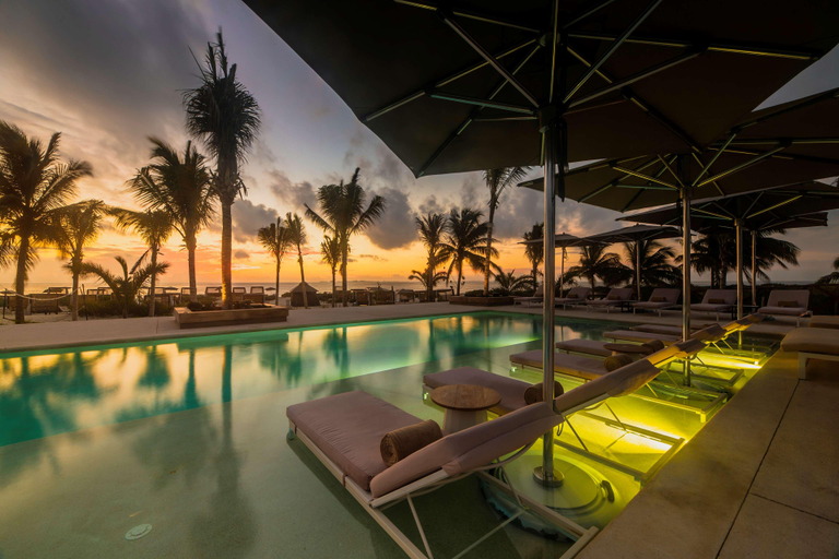 Sport & Beauty 2, Atelier Playa Mujeres, Isla Mujeres