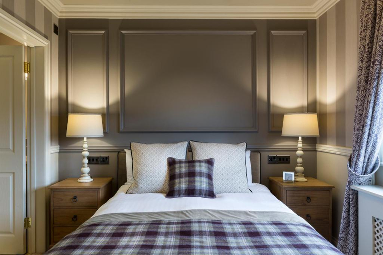 Bedroom 3, Down Hall Country House, Essex