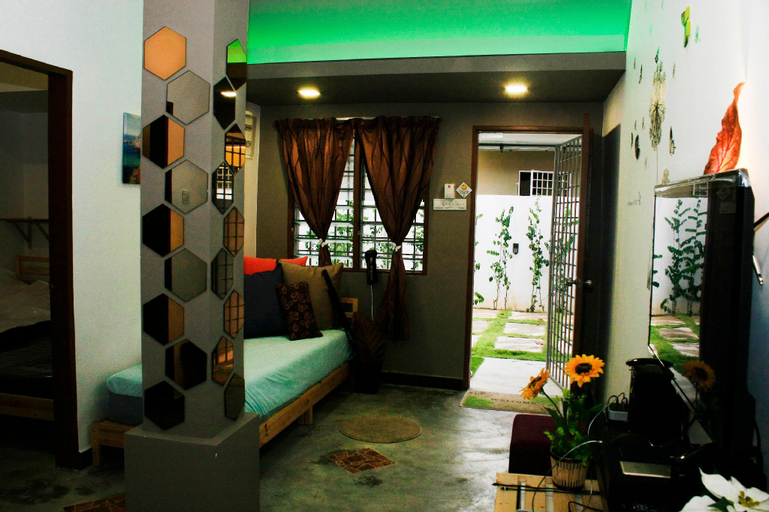 Three-Bedroom Homestay @ Tanjung Malim, Hulu Selangor