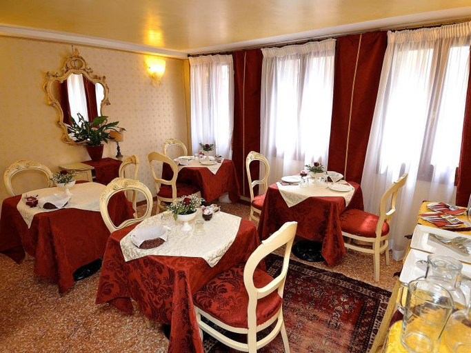 Food & Drinks 4, Residenza La Campana, Venezia