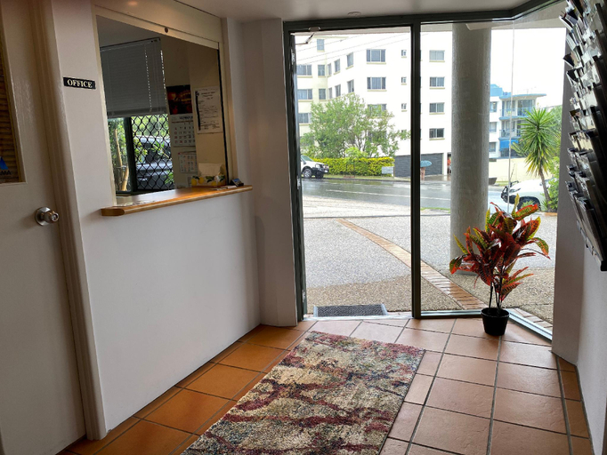 Public Area, Kings Bay Apartments, Caloundra - Caloundra S.