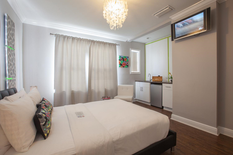 Bedroom 4, Odyssey of South Beach Hotel, Miami-Dade