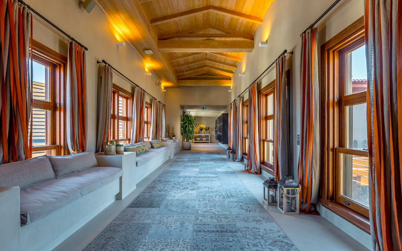 Public Area 4, Omm Inn Hotel, Merkez