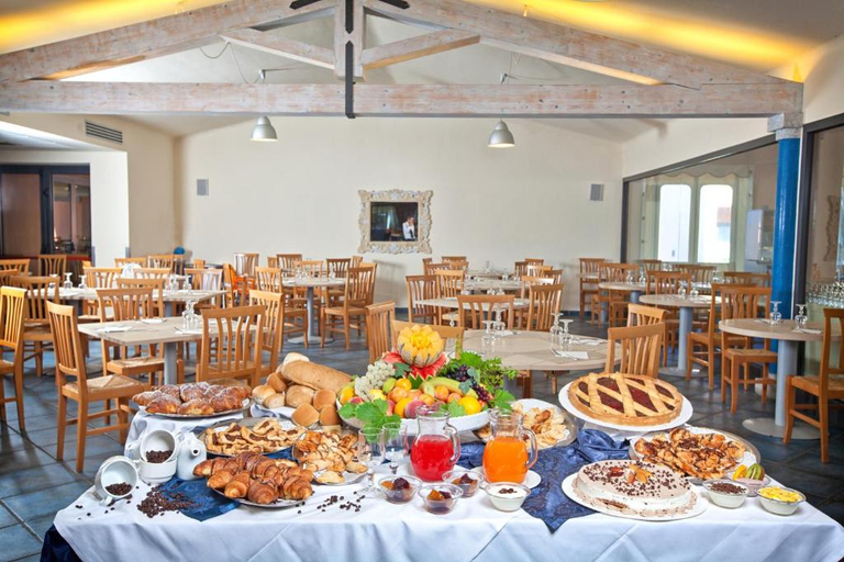 Food & Drinks, Baja Bianca Club, Nuoro