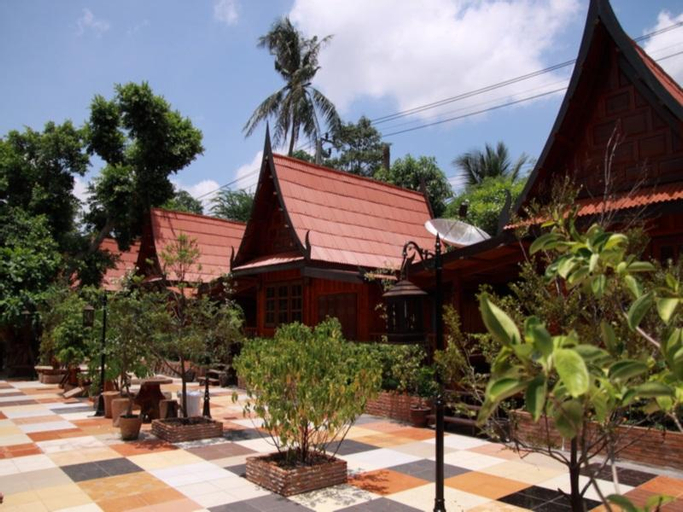 Exterior & Views 1, Phuengnang Homestay, Phra Pra Daeng