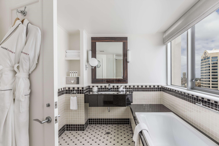 Bathroom 15