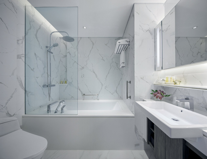 Bathroom 15