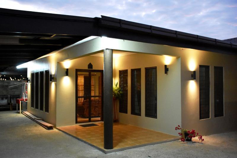 Public Area, Westfield Homestay Fiji, Ba