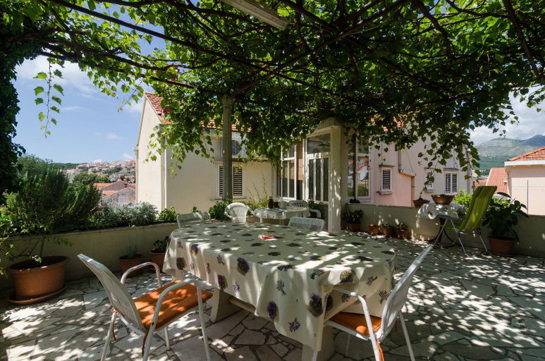 Food & Drinks, Apartment Olga with terrace, Dubrovnik
