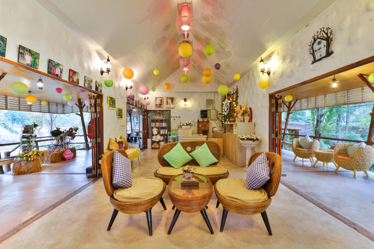 Public Area 2, Theerama Cottage Natural Resort, Suan Phung