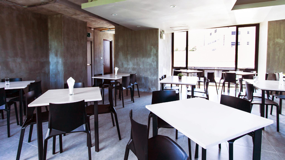 Food & Drinks, B2 Phuket Boutique & Budget Hotel, Phuket Island