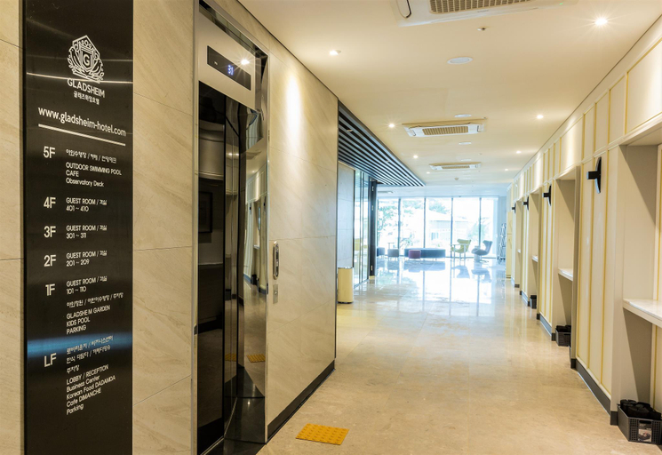 Public Area 2, GLADSHEIM HOTEL, Seogwipo