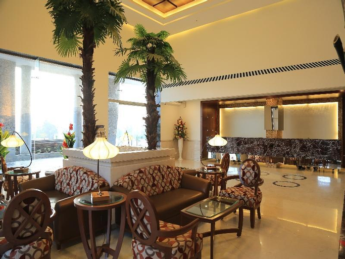 Food & Drinks 4, Dhanalakshmi Srinivasan Hotel, Perambalur
