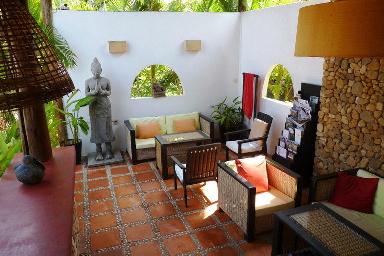Public Area, Raingsey Bungalow, Kaeb
