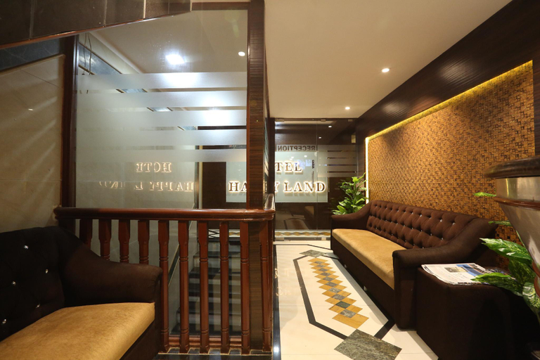 Public Area 2, Hotel Happyland, Mumbai City