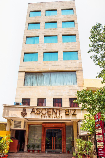 Hotel Ascent Biz, Gautam Buddha Nagar