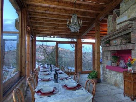 Others 2, Rustic villa with private pool near Montepulciano, breathtaking views, Siena