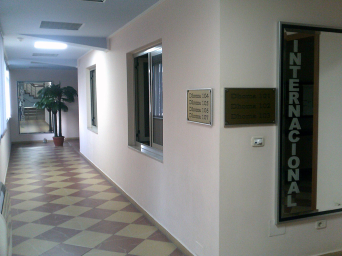 Others 5, International Hotel, Fierit