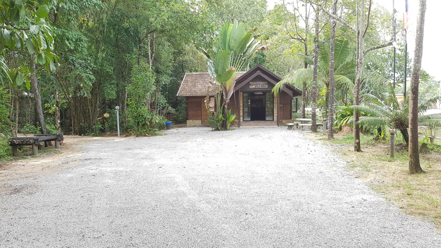 Public Area, Pandan Laut Beach Resort, Setiu