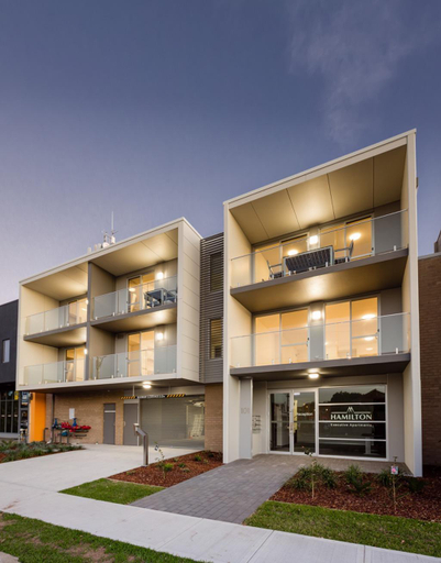 Others 4, Hamilton on Denison                                                        , Newcastle - Throsby
