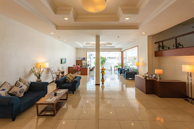 Public Area 2, The Pearl Hassan, Hassan