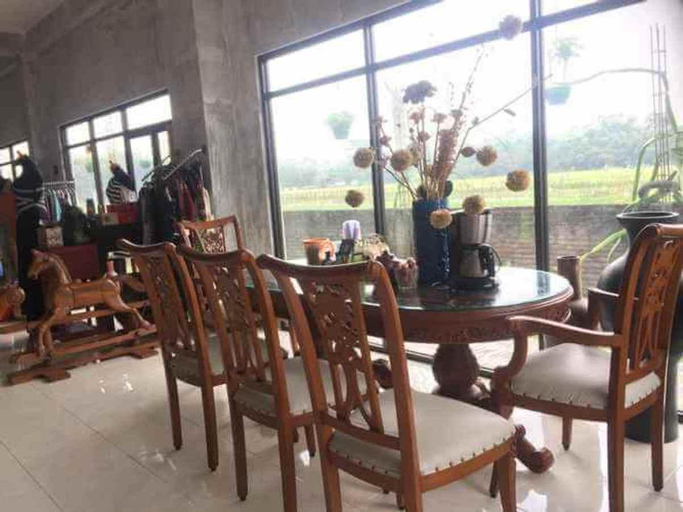 Food & Drinks 2, D'Sawah Guesthouse Klaten RedPartner, Klaten