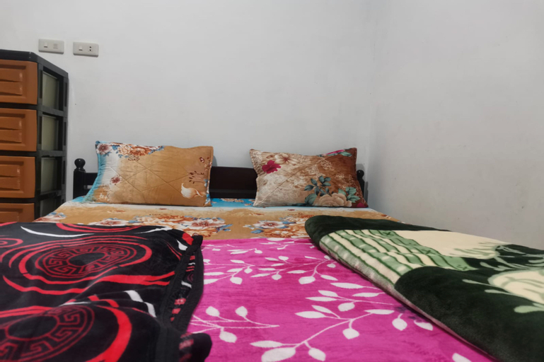 Bedroom 2, Gading Homestay, Toba