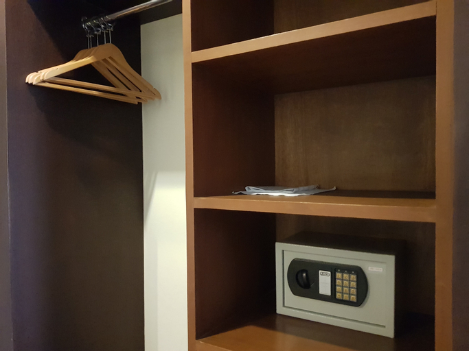Bedroom 9
