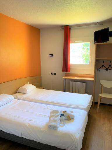 Bedroom 4, Premiere Classe Annecy Sud - Cran Gevrier, Haute-Savoie