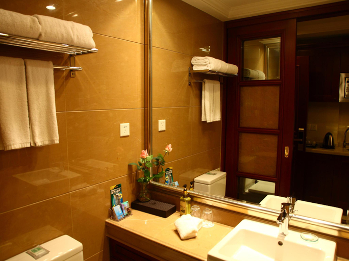 Bathroom, Hangzhou Lingtao Pavilion Hotel, Hangzhou