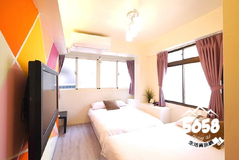 Bedroom 2, JJ Quad room A4, Taichung